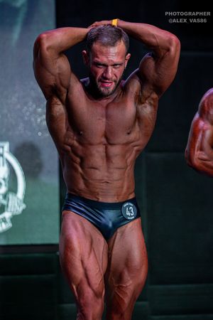 CLASSIC PHYSIQUE +178